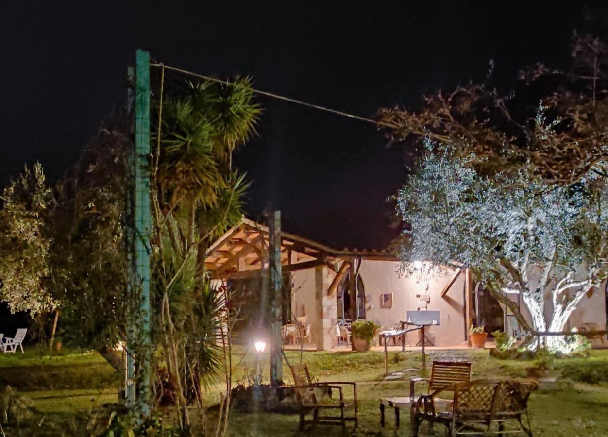 Agriturismo Bio Pian Dei Casali Saturnia Exterior foto