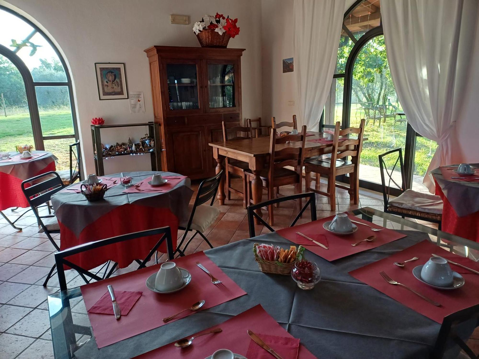 Agriturismo Bio Pian Dei Casali Saturnia Exterior foto